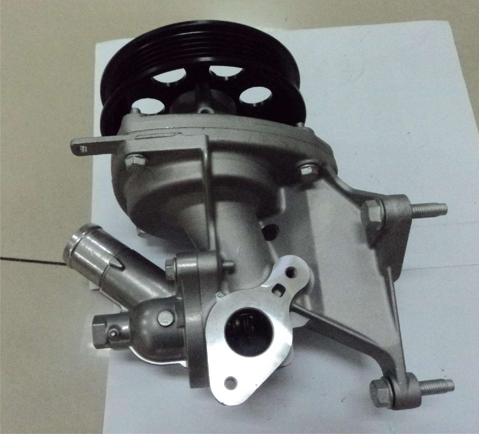 YH-B104H DS061674-B DS061674-A CHEVROLET  Water Pump