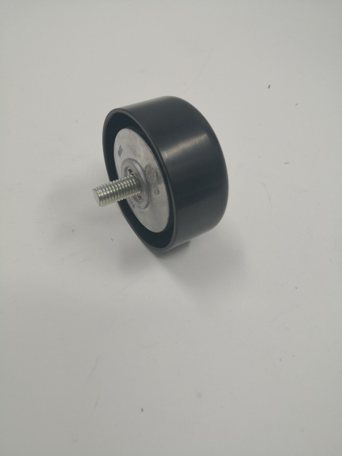 DS020215-D31C GATES:GTA5101   Idler Pulley