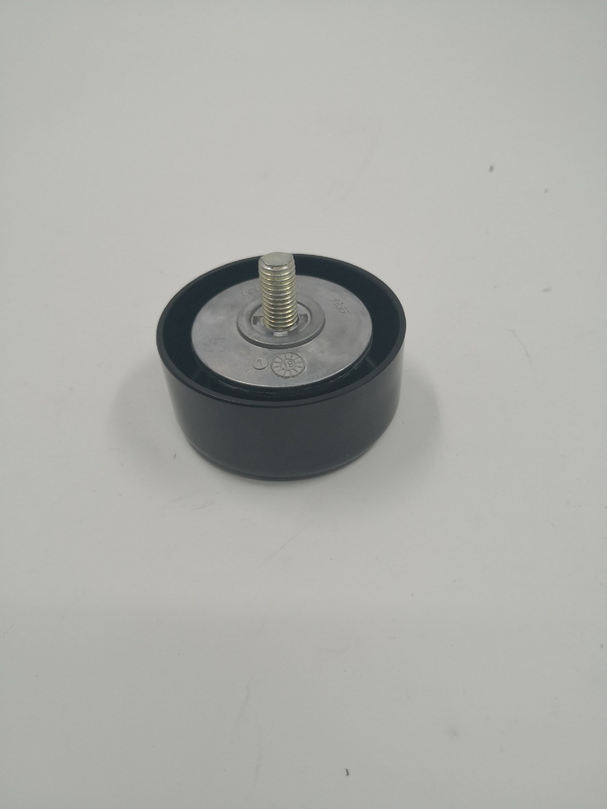 DS020215-D31C GATES:GTA5101   Idler Pulley