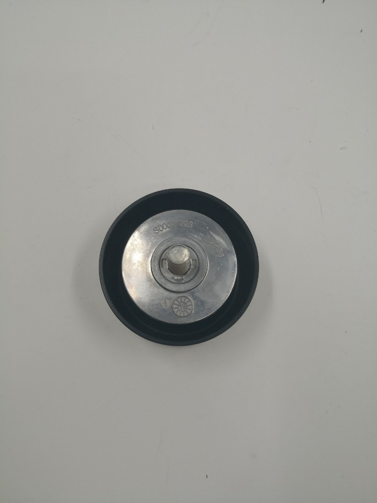 DS020215-D31C GATES:GTA5101   Idler Pulley