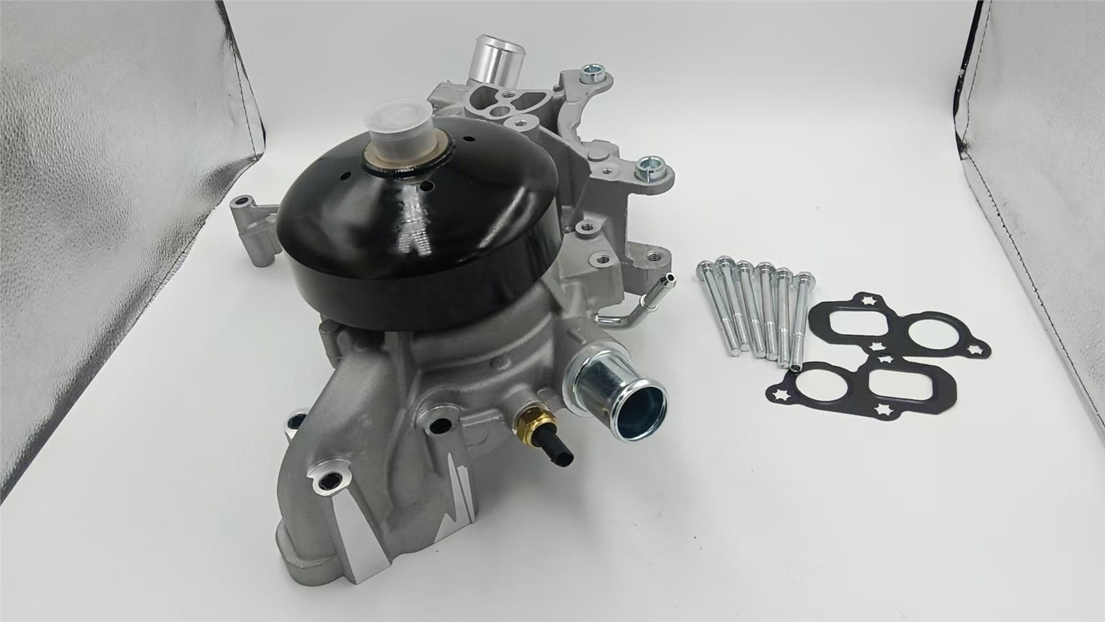 12683468 12687632 12708893 12699889 12707680   Water Pump