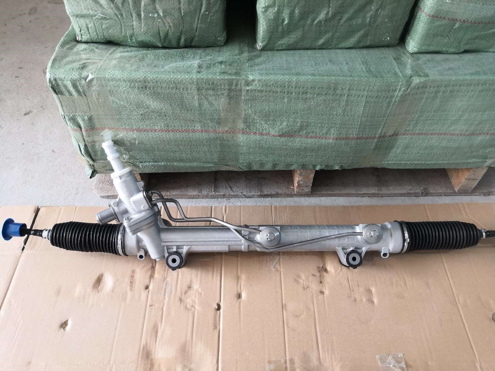 DS130336   Steering Rack(LHD)