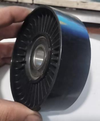 89018 DODGE  Idler Pulley