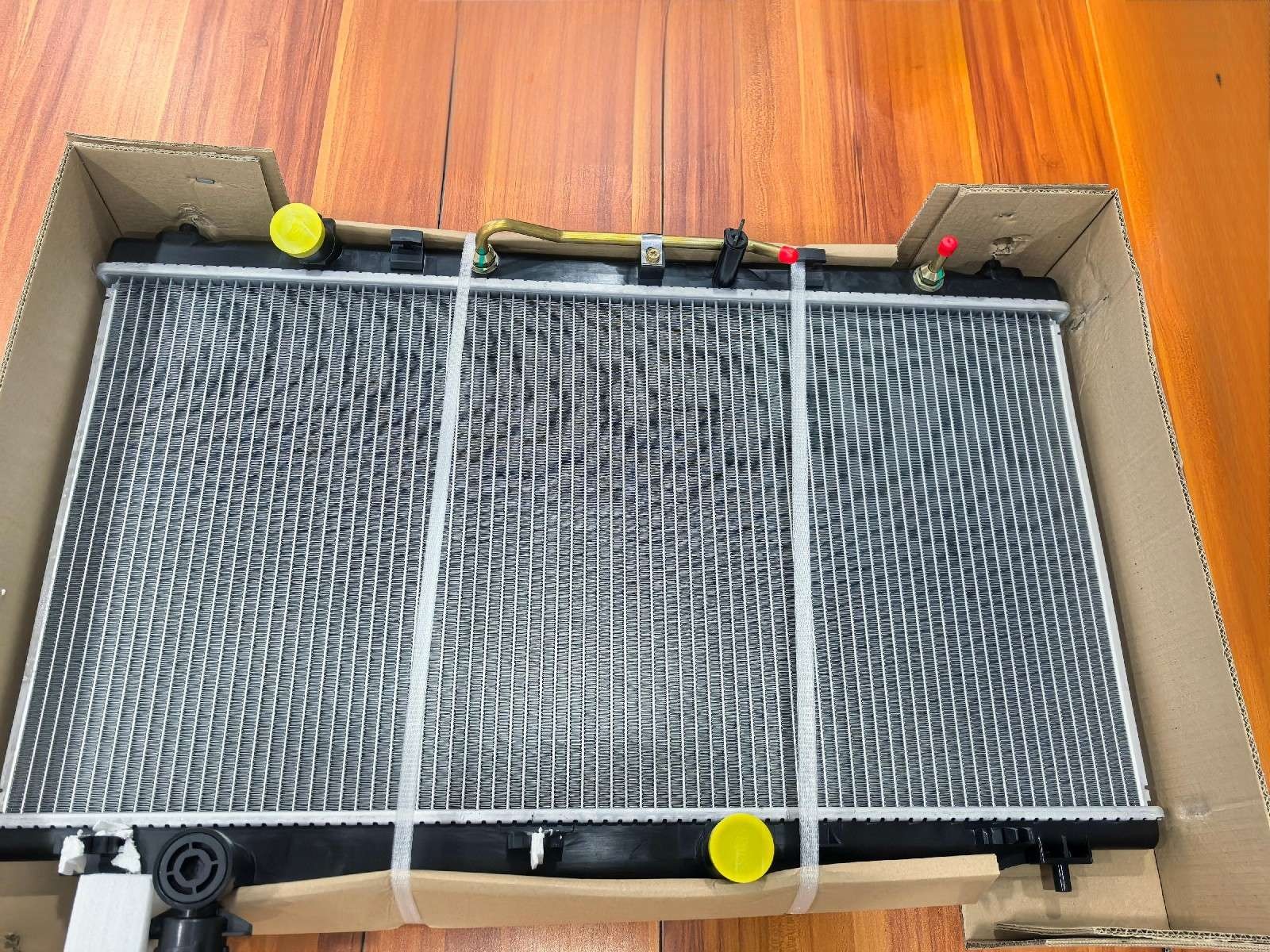 DS061721-A 1640031410   Auto Radiator