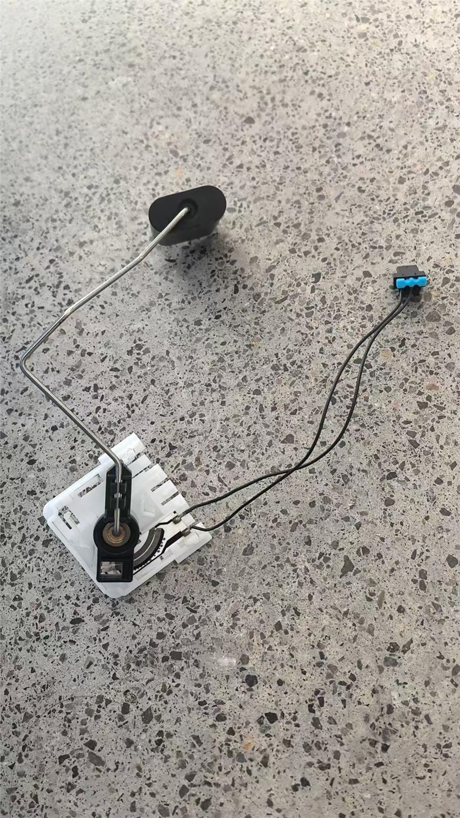    Oil Level Sensor