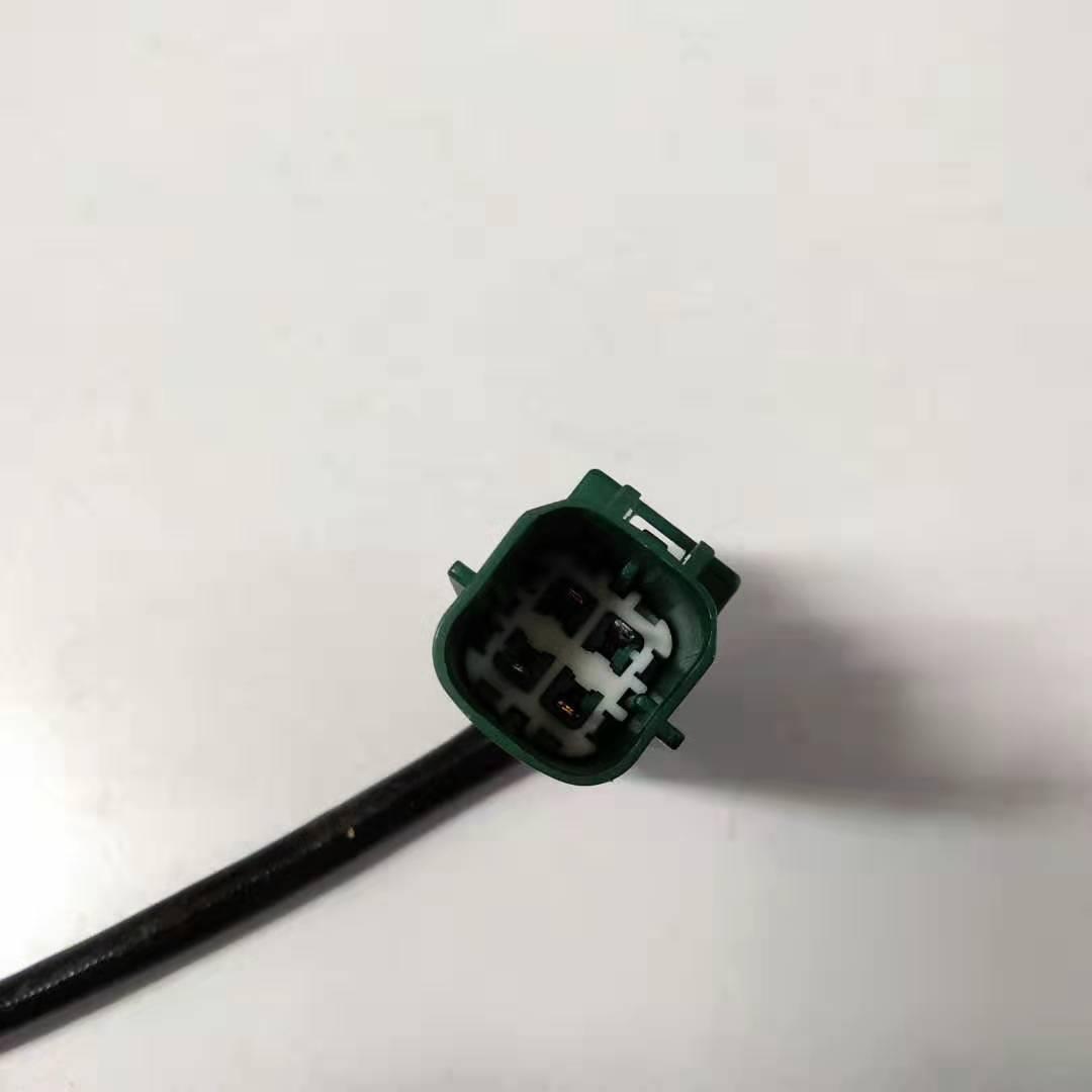  INFINITI  Oxygen Sensor
