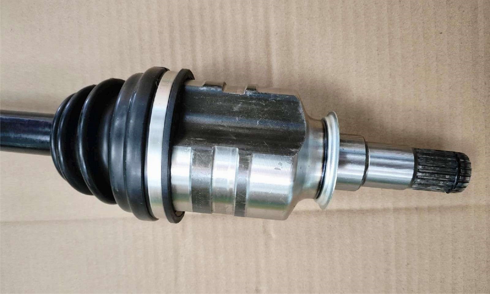 DS140041 43410-12A80外球笼 43410-12A80内球笼 TOYOTA  Driveshaft(LF)