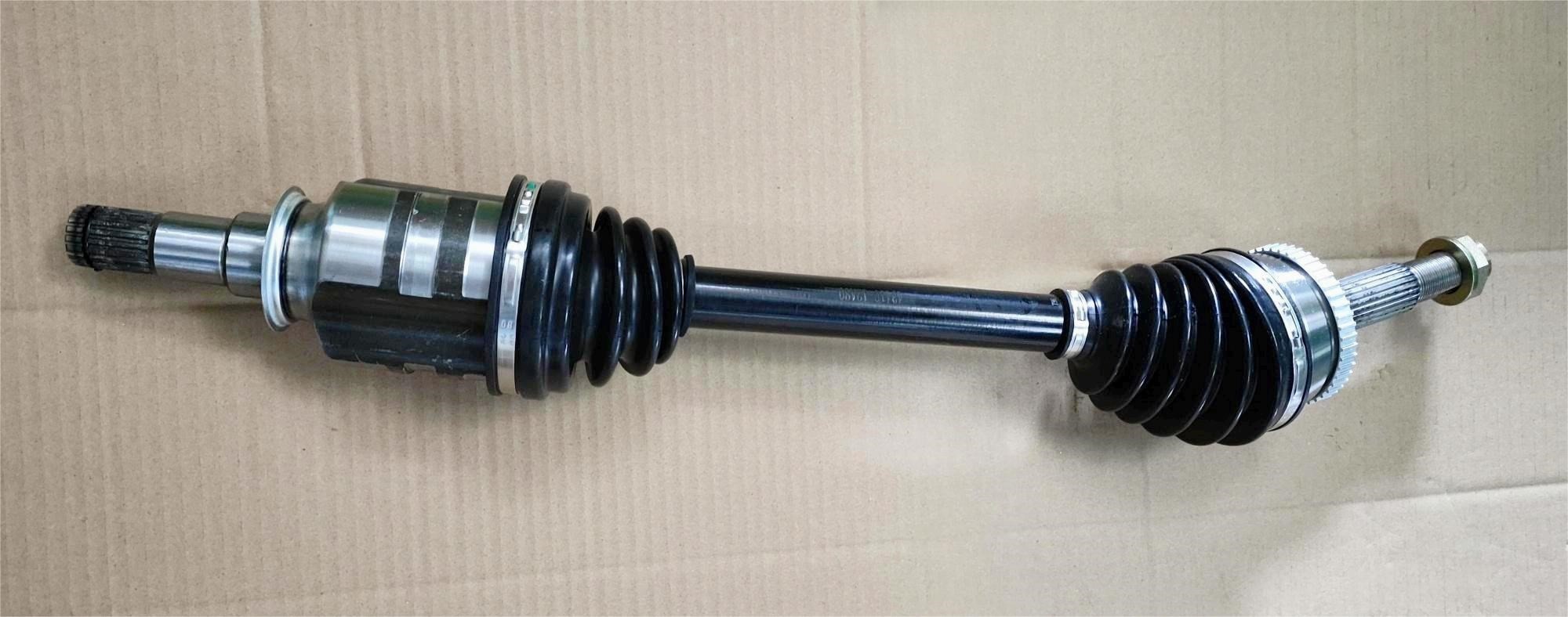 DS140041 43410-12A80外球笼 43410-12A80内球笼 TOYOTA  Driveshaft(LF)
