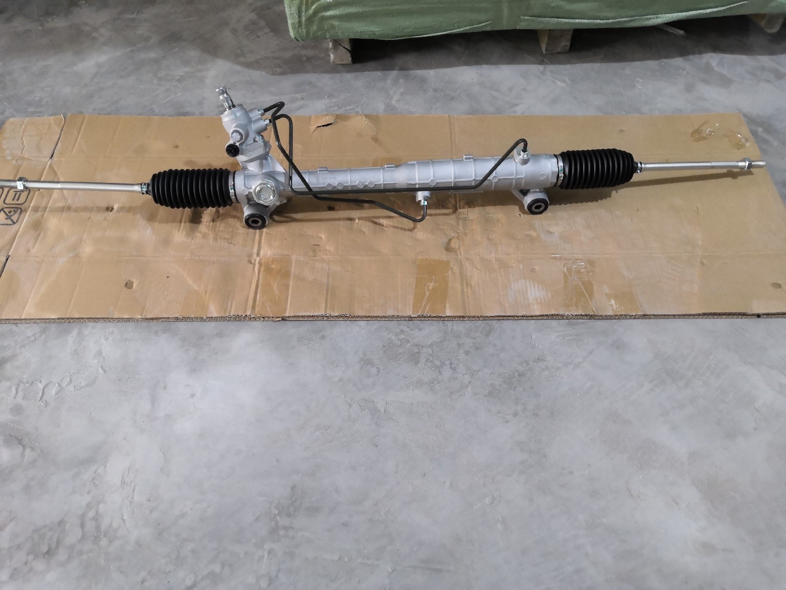 DS130266 48580-65J51   Steering Rack(RHD)
