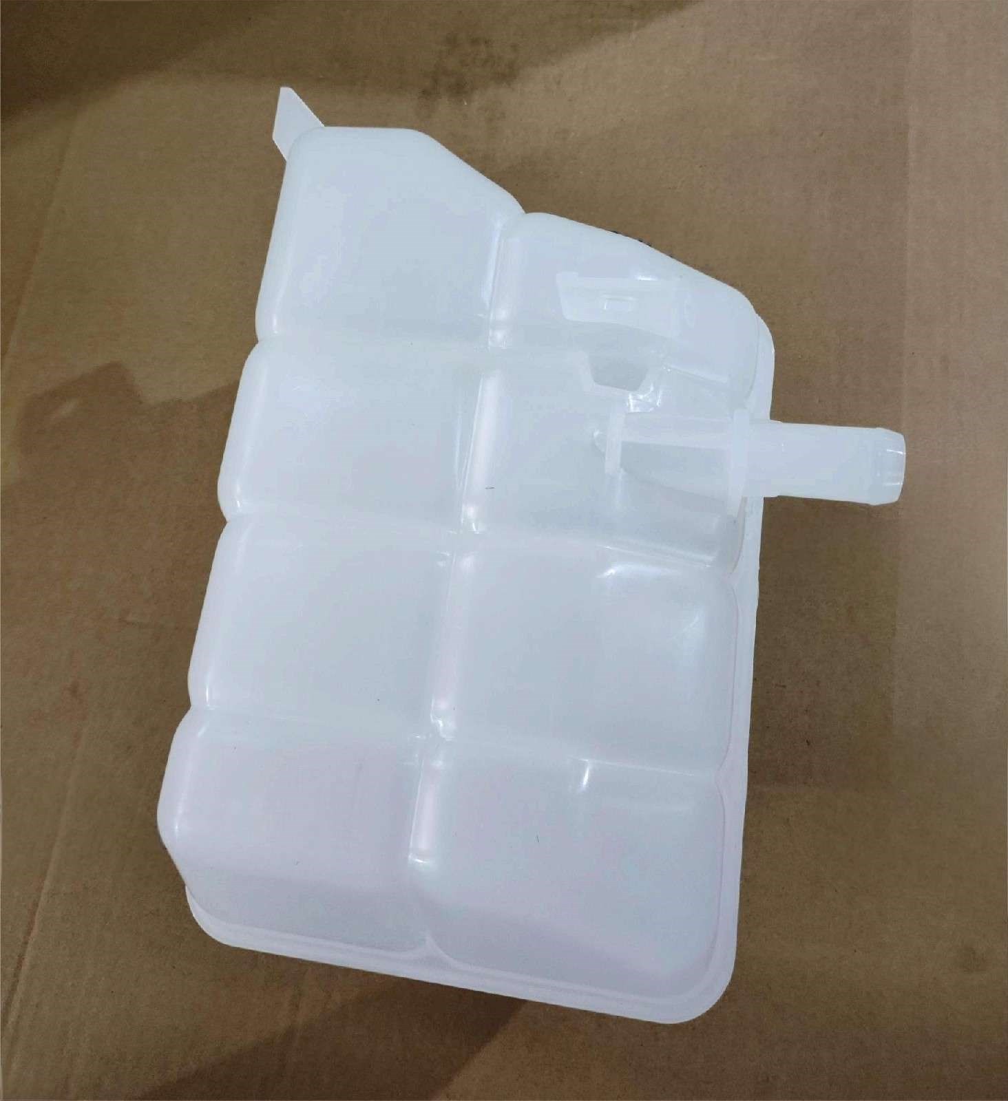 DS060996 Expansion Tank